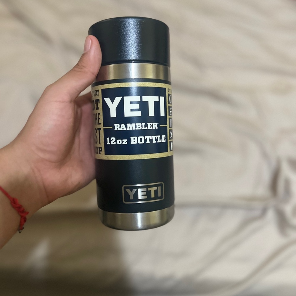 YETI Rambler 12oz Bottle - Black and Silver
